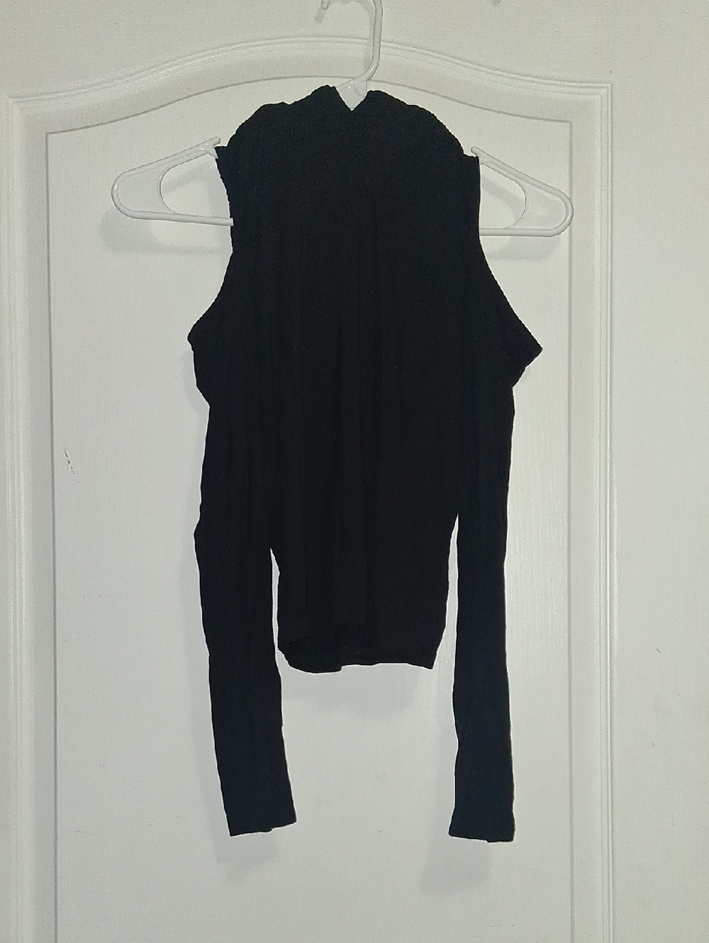 Killstar Black Cold-Shoulder Long Sleeve Top